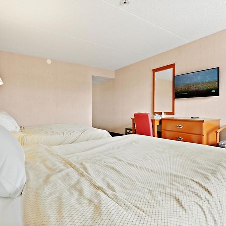 Niagara Lodge & Suites Екстер'єр фото