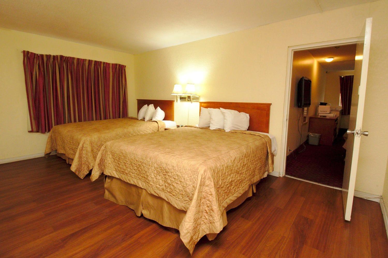 Niagara Lodge & Suites Екстер'єр фото