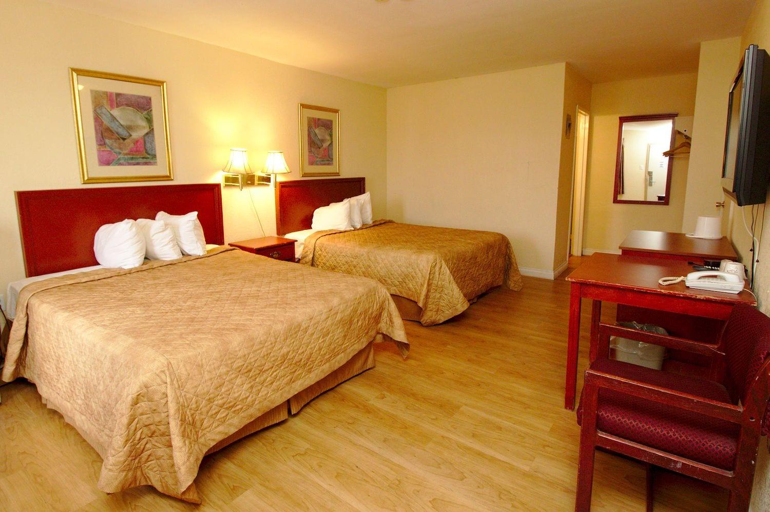 Niagara Lodge & Suites Екстер'єр фото