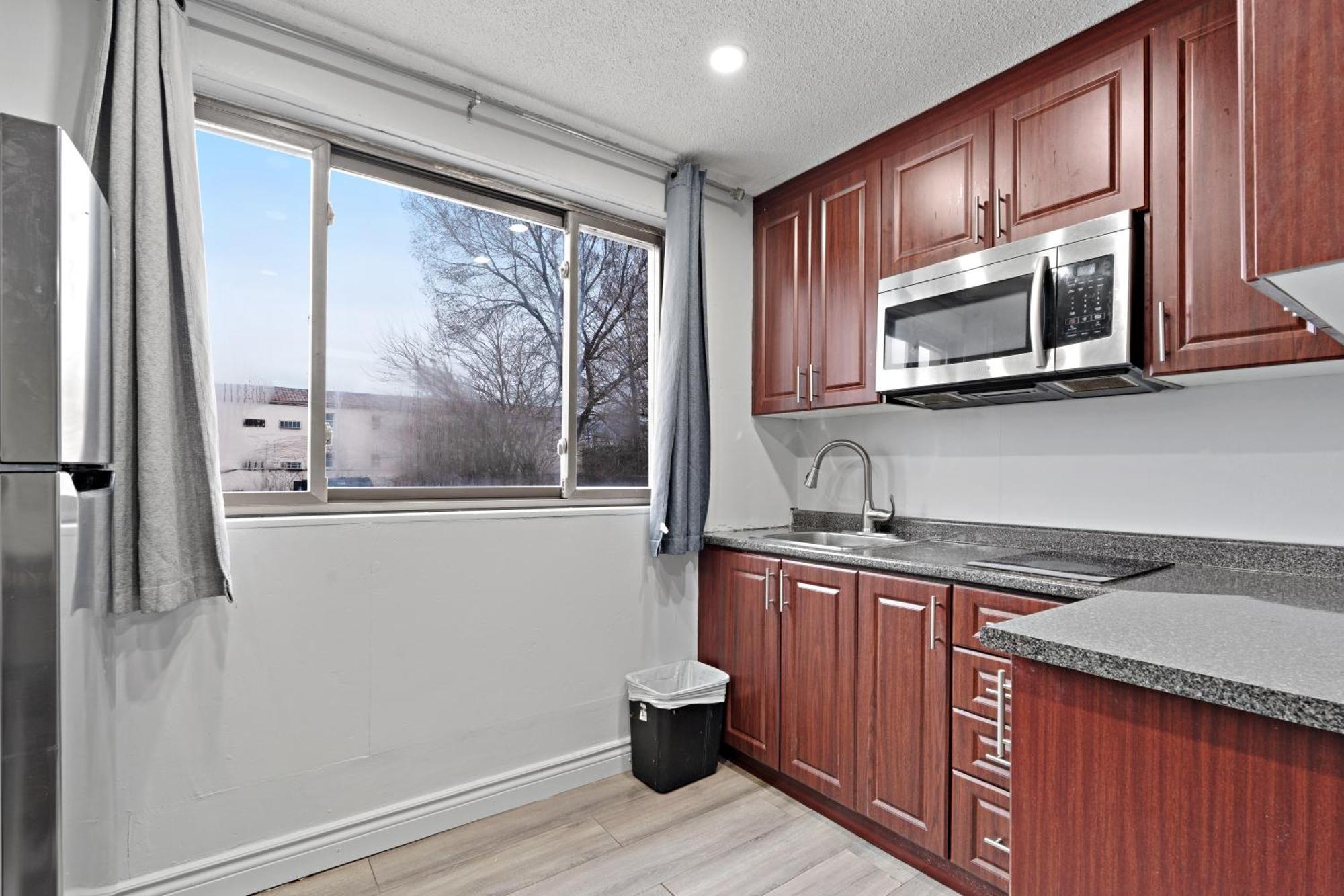 Niagara Lodge & Suites Екстер'єр фото