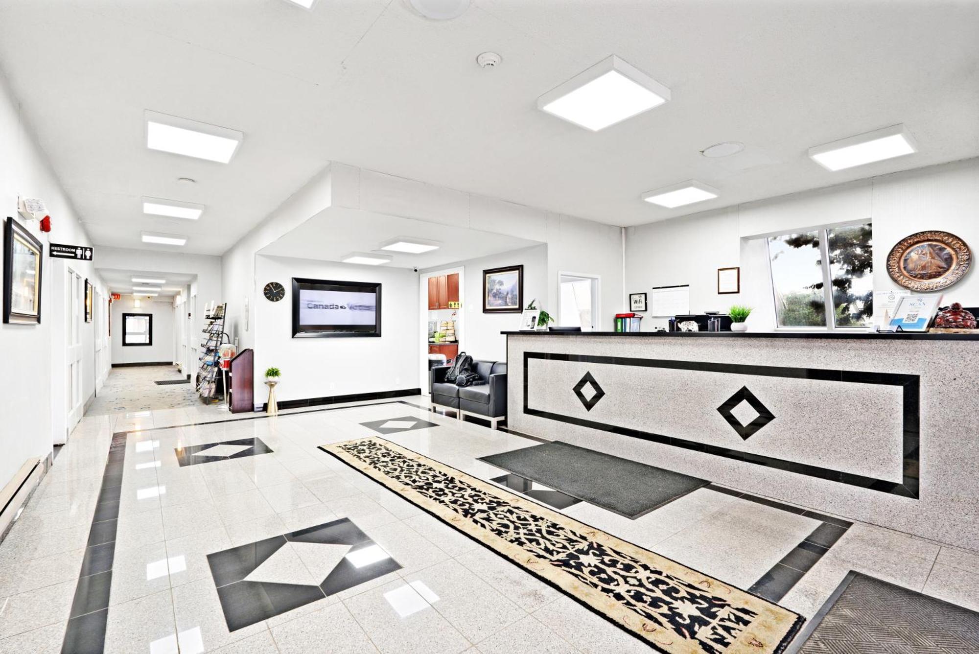 Niagara Lodge & Suites Екстер'єр фото